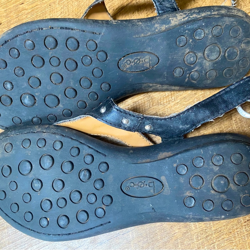 B.O.C. Studded Vegan Leather Floral Man Made Footbed Adjustable Strap Grip 6 7 8 - Picture 3 of 5